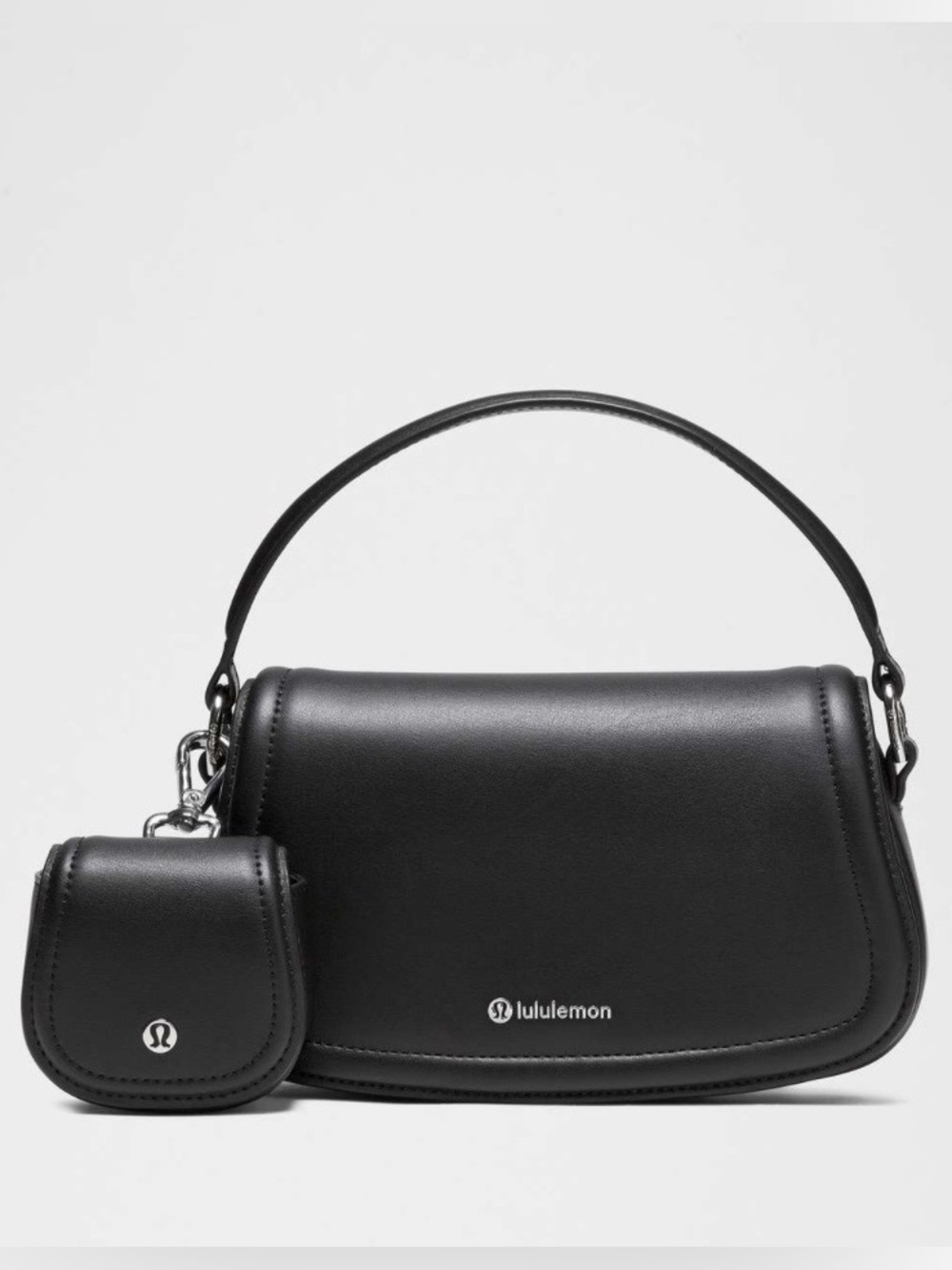 NWT Lululemon Leather Alternative Mini Bag 1.2L
Black / Silver